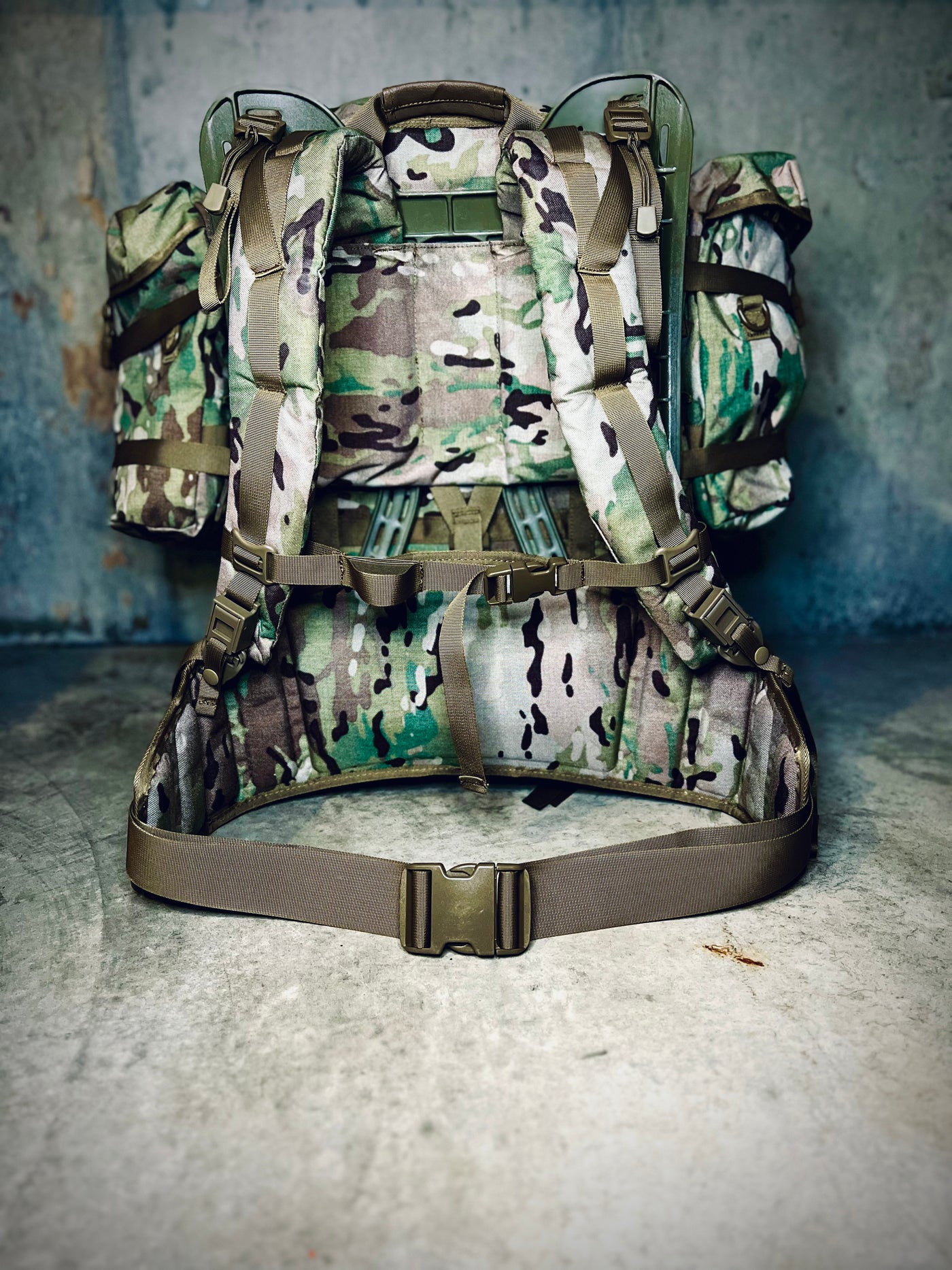 US Army MOLLE II Large Pack - Rucksack with Frame -OCP – ATACLETE