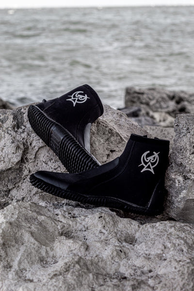 Neoprene dive boots