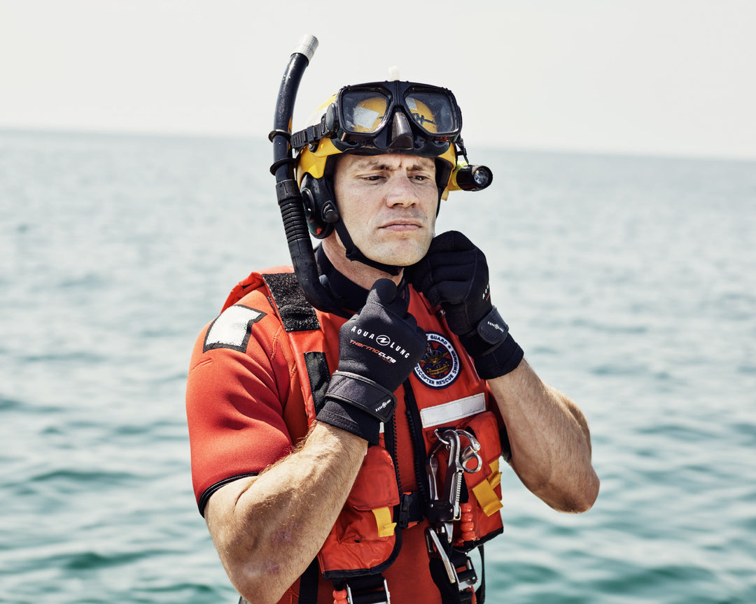 Us Coast Guard Rescue Swimmer Coast Guard Training Center Petaluma